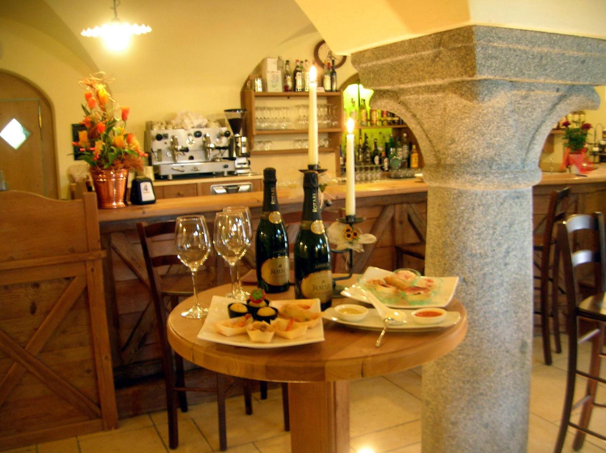 Locanda Borgo Chiese Castel Condino Εξωτερικό φωτογραφία